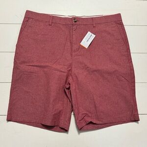 Old Navy Ultimate Slim Shorts